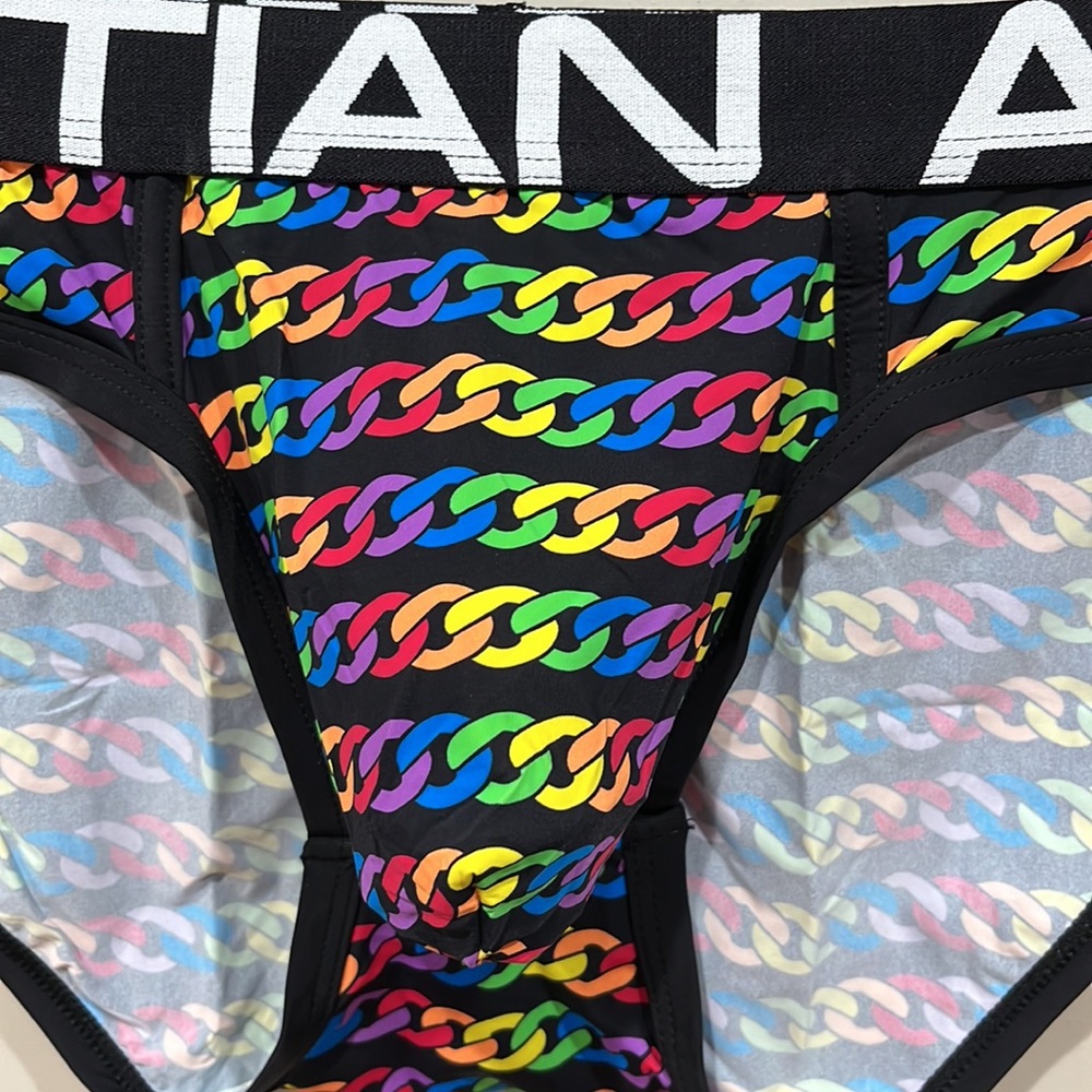 PRIDE 🌈 Chain brief - NWT - Picture 2 of 6